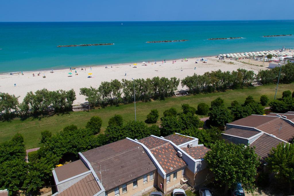 Residence Casabianca Porto San Giorgio Exterior photo